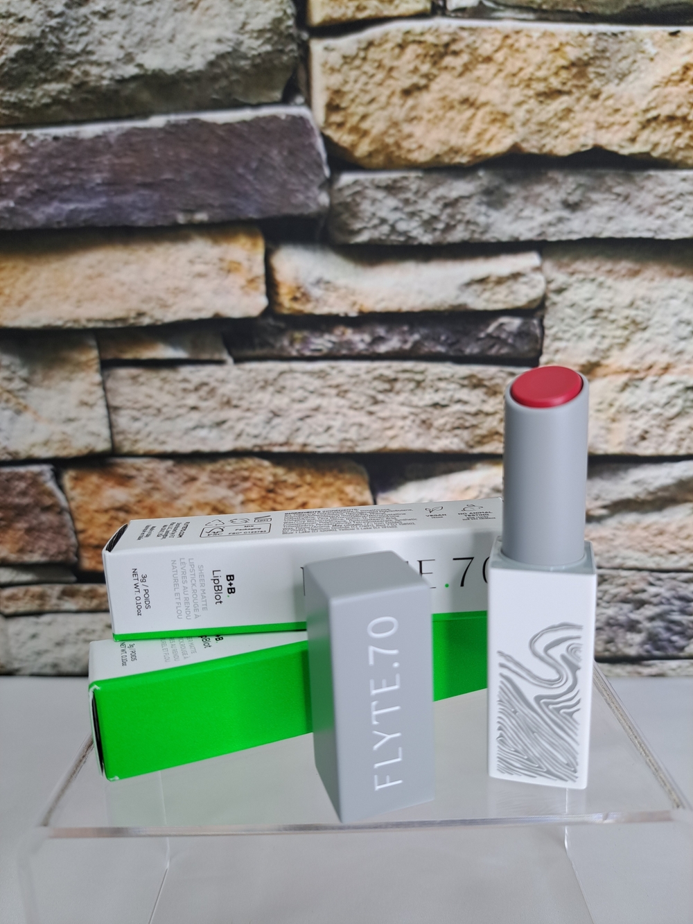 'FLYTE. 70' SUPER MATTE LIPSTICK 'CHERRY PIE'